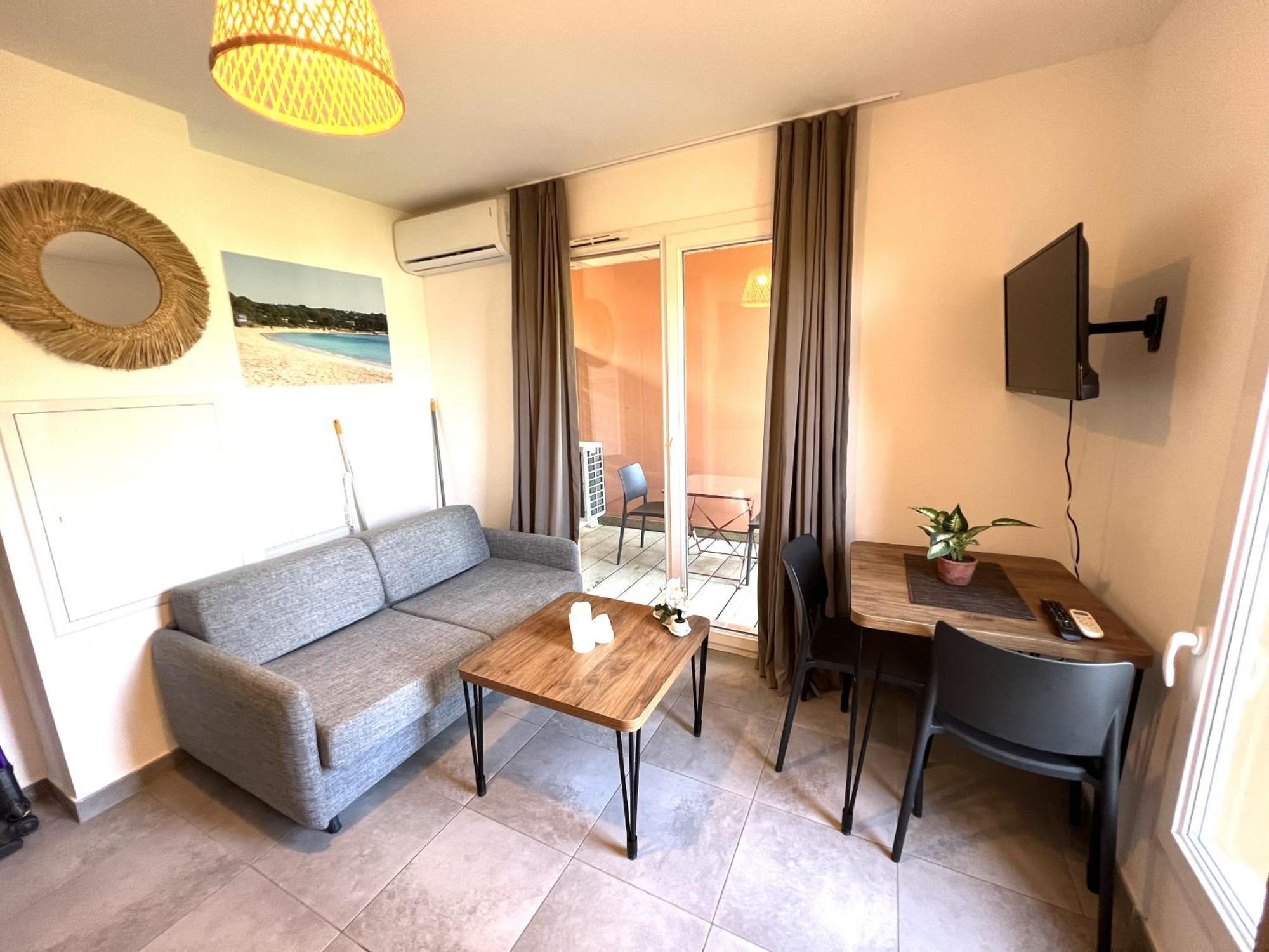 Residence Hoteliere Les Hameaux De Saint Cyprien 25 M2 르씨 외부 사진