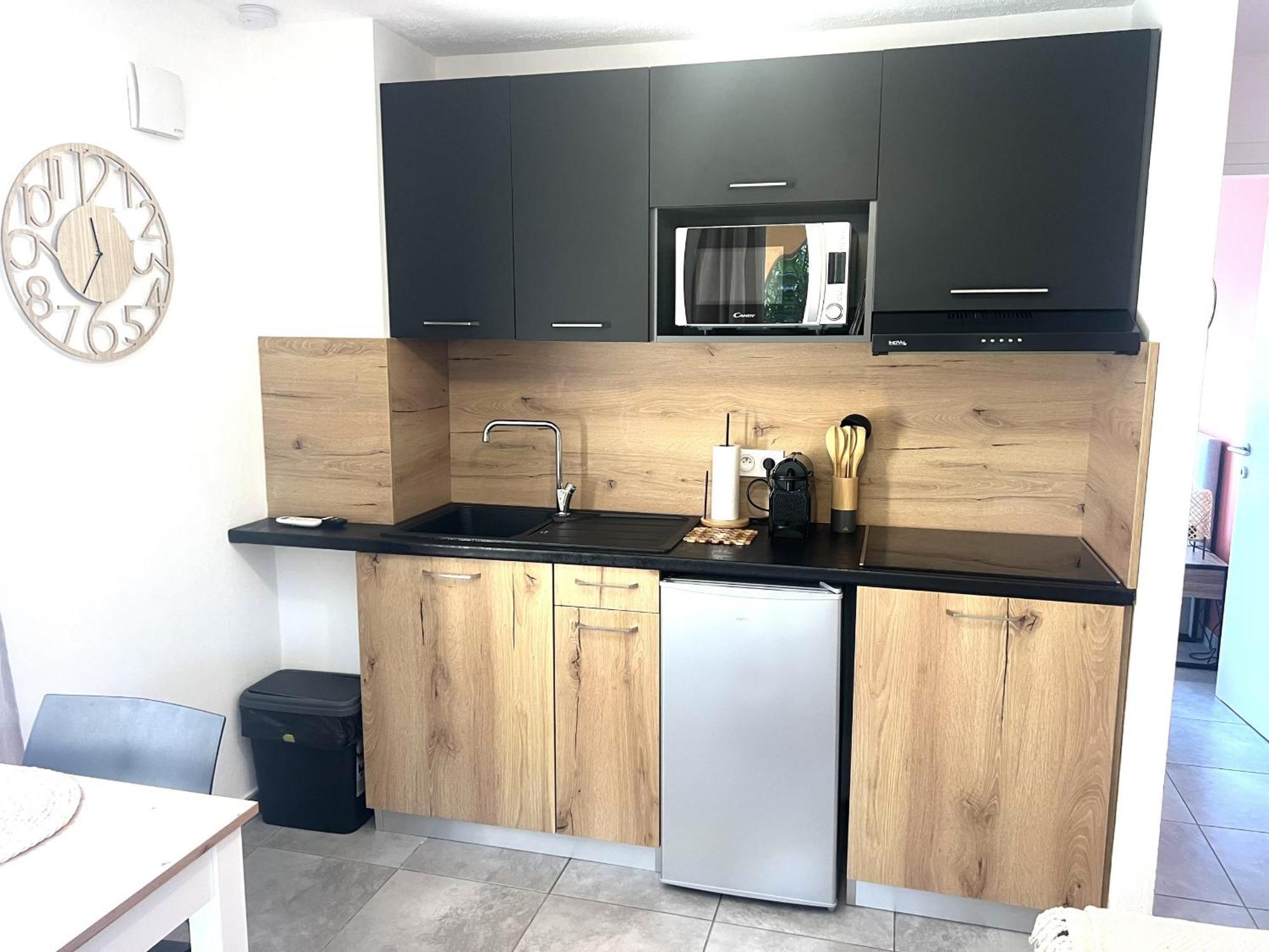 Residence Hoteliere Les Hameaux De Saint Cyprien 25 M2 르씨 외부 사진