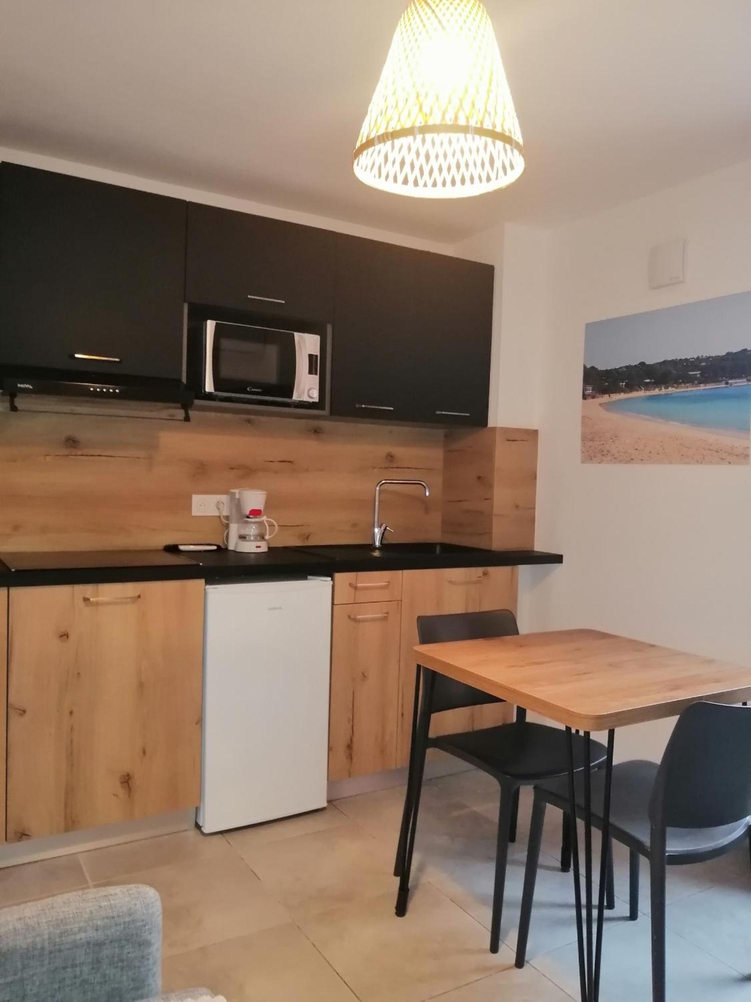 Residence Hoteliere Les Hameaux De Saint Cyprien 25 M2 르씨 외부 사진