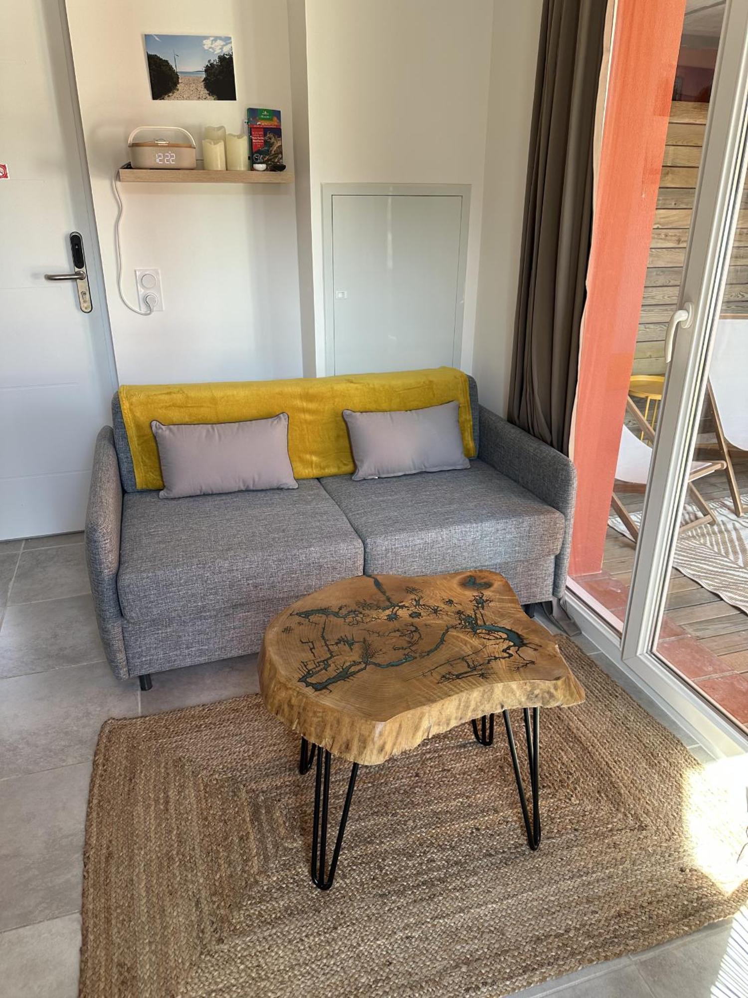 Residence Hoteliere Les Hameaux De Saint Cyprien 25 M2 르씨 외부 사진